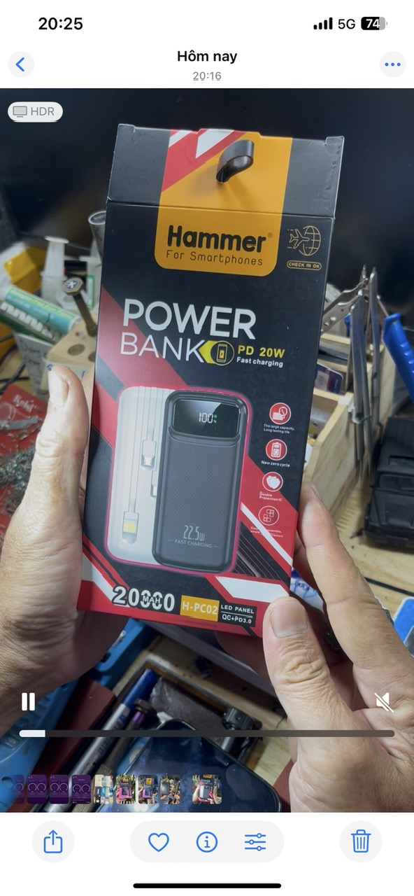 Pin dự phòng sạc nhanh 20.000 Mah. Tích hợp 03 cáp sạc các dòng dt